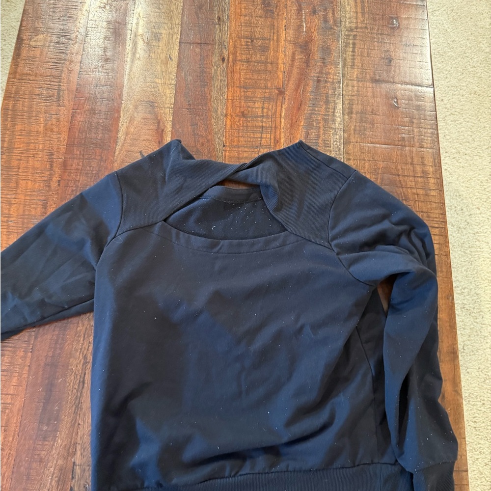 Black Long Sleeve Pullover with Crew Neck Cutout